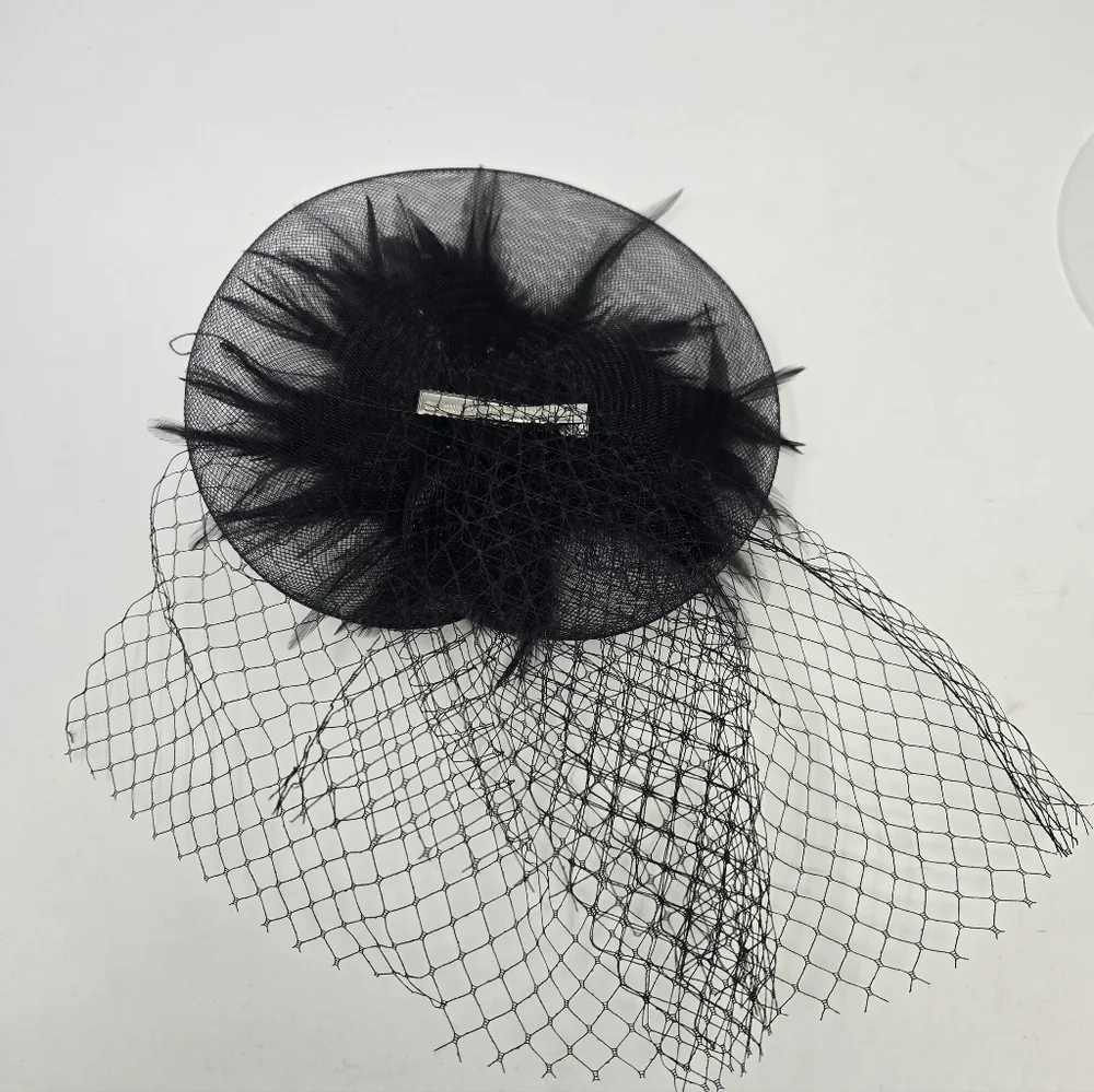 HANDMADE VINTAGE BLACK TULLE FEATHERS CLIP ON FASCINTOR HAIR ACCESSORY VEIL